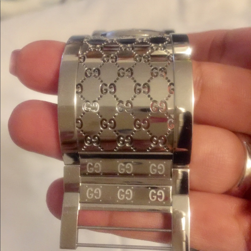 💞Authentic Gucci Watch💞 - Picture 5 of 6
